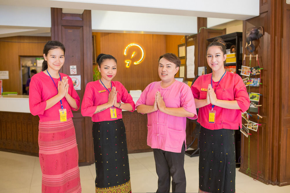 Chiang Roi 7 Days Inn Чиангмай Екстериор снимка
