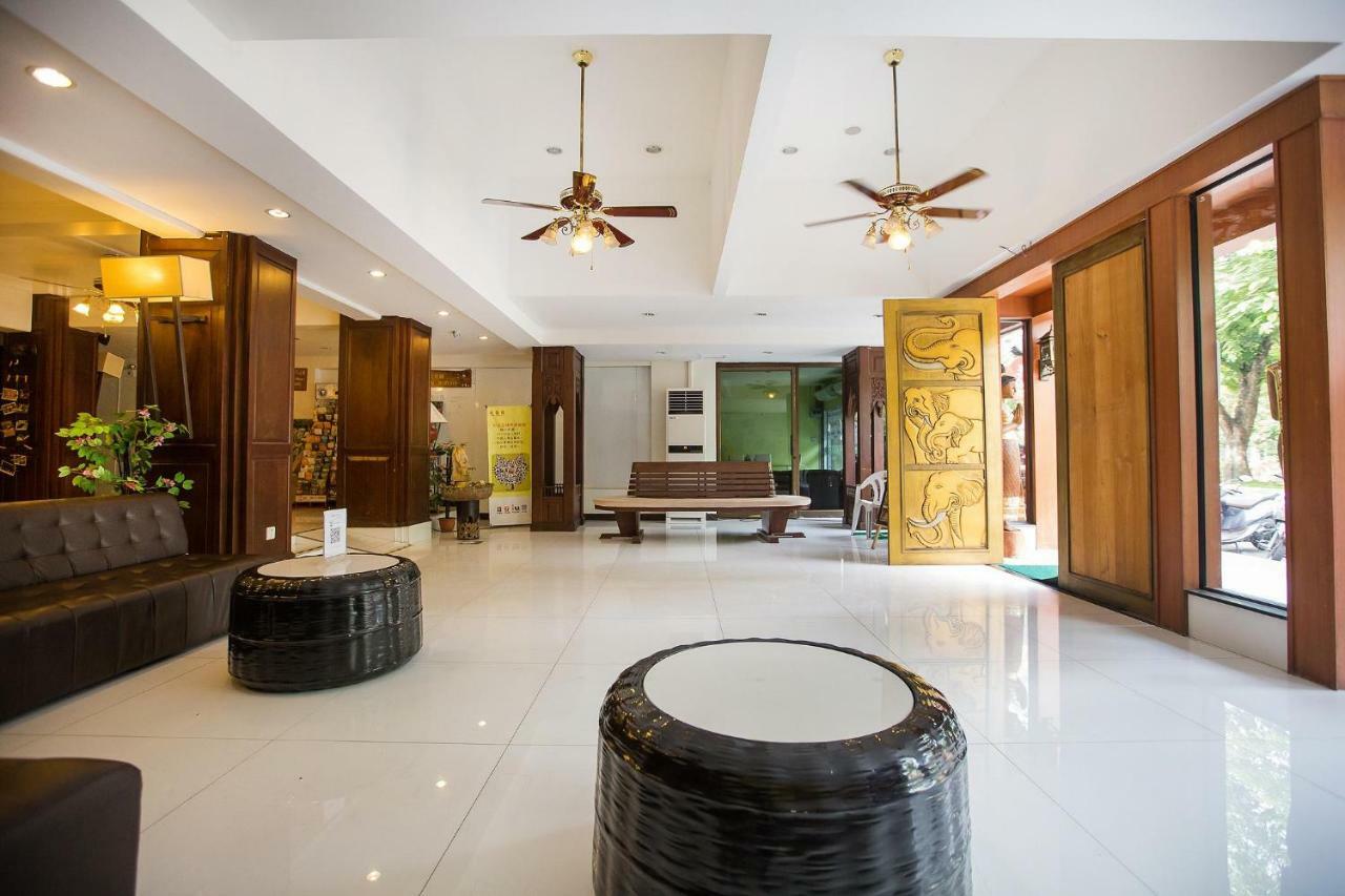 Chiang Roi 7 Days Inn Чиангмай Екстериор снимка