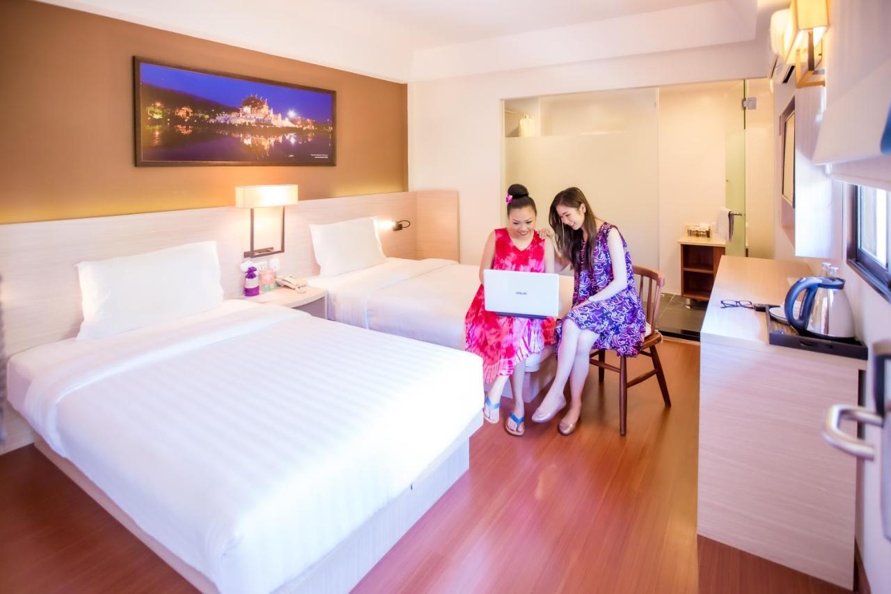 Chiang Roi 7 Days Inn Чиангмай Екстериор снимка